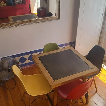 דירה Cosy&shiny Lovely In Santos ליסבון