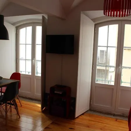 Cosy&shiny Lovely In Santos * Lisboa